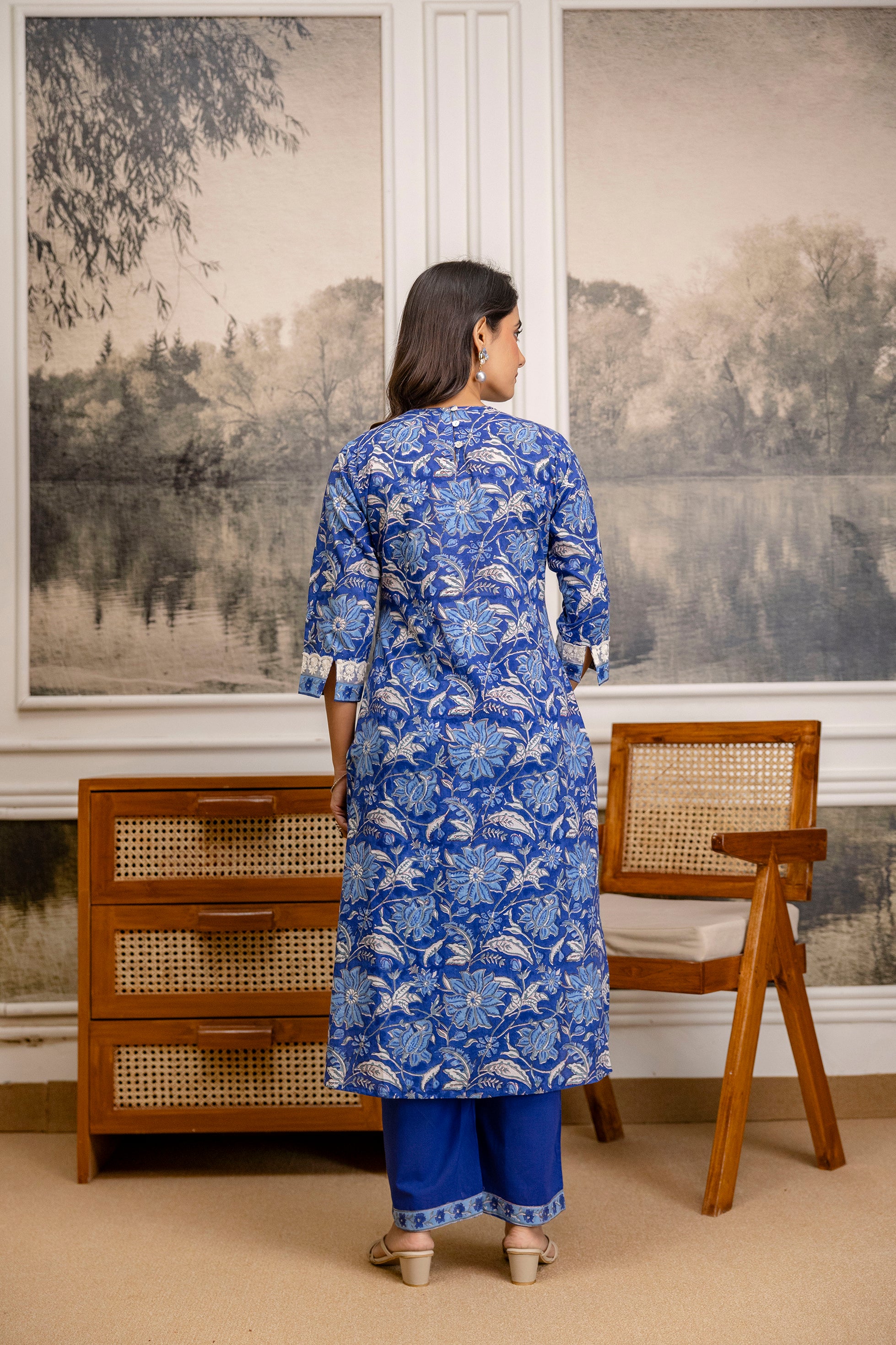 Anantika Kurta Set