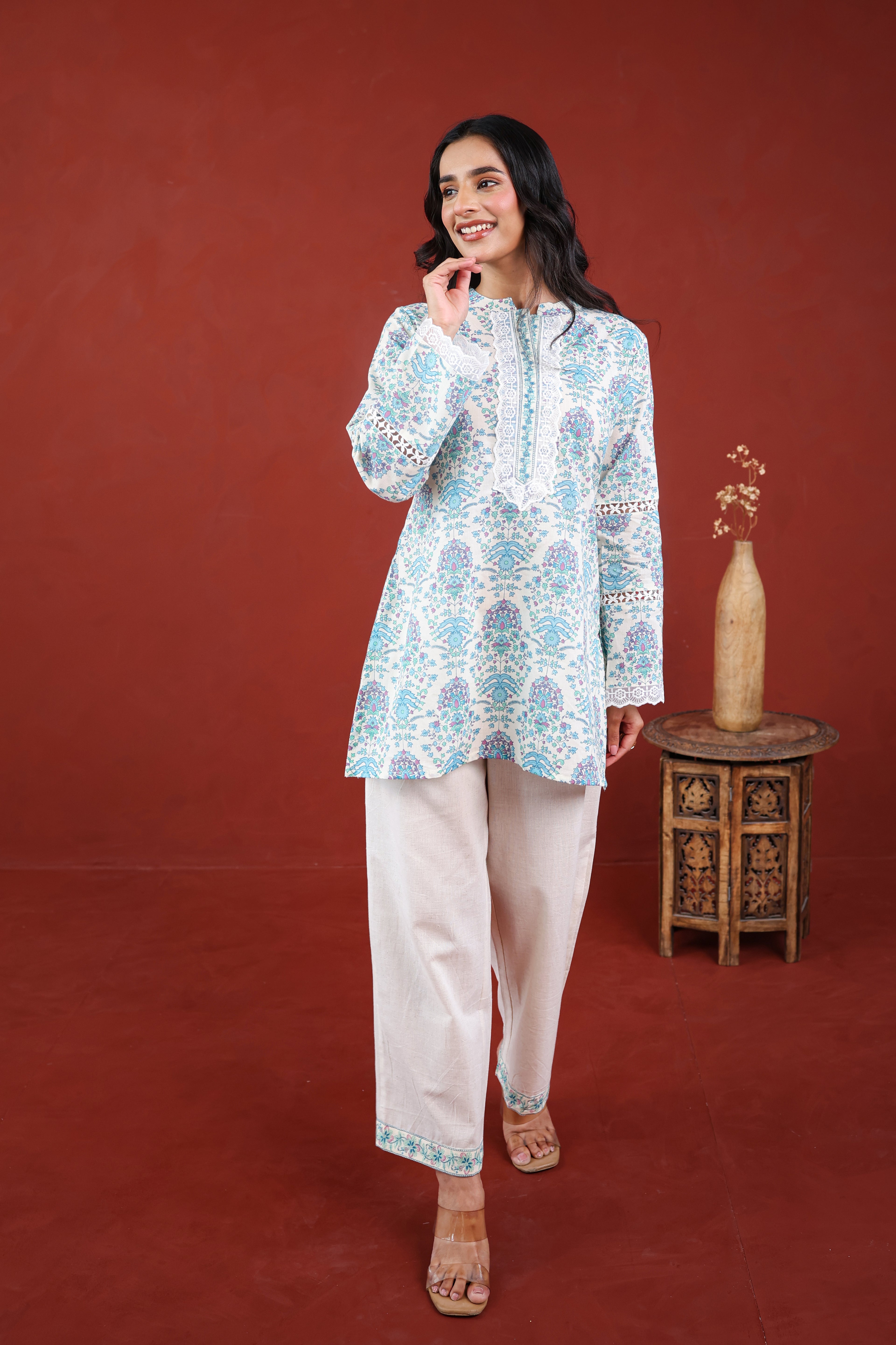 Aura Bloom Kurti Set