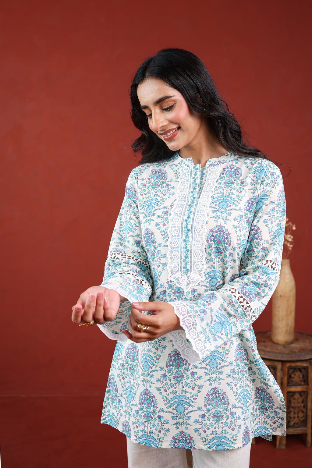Aura Bloom Kurti Set