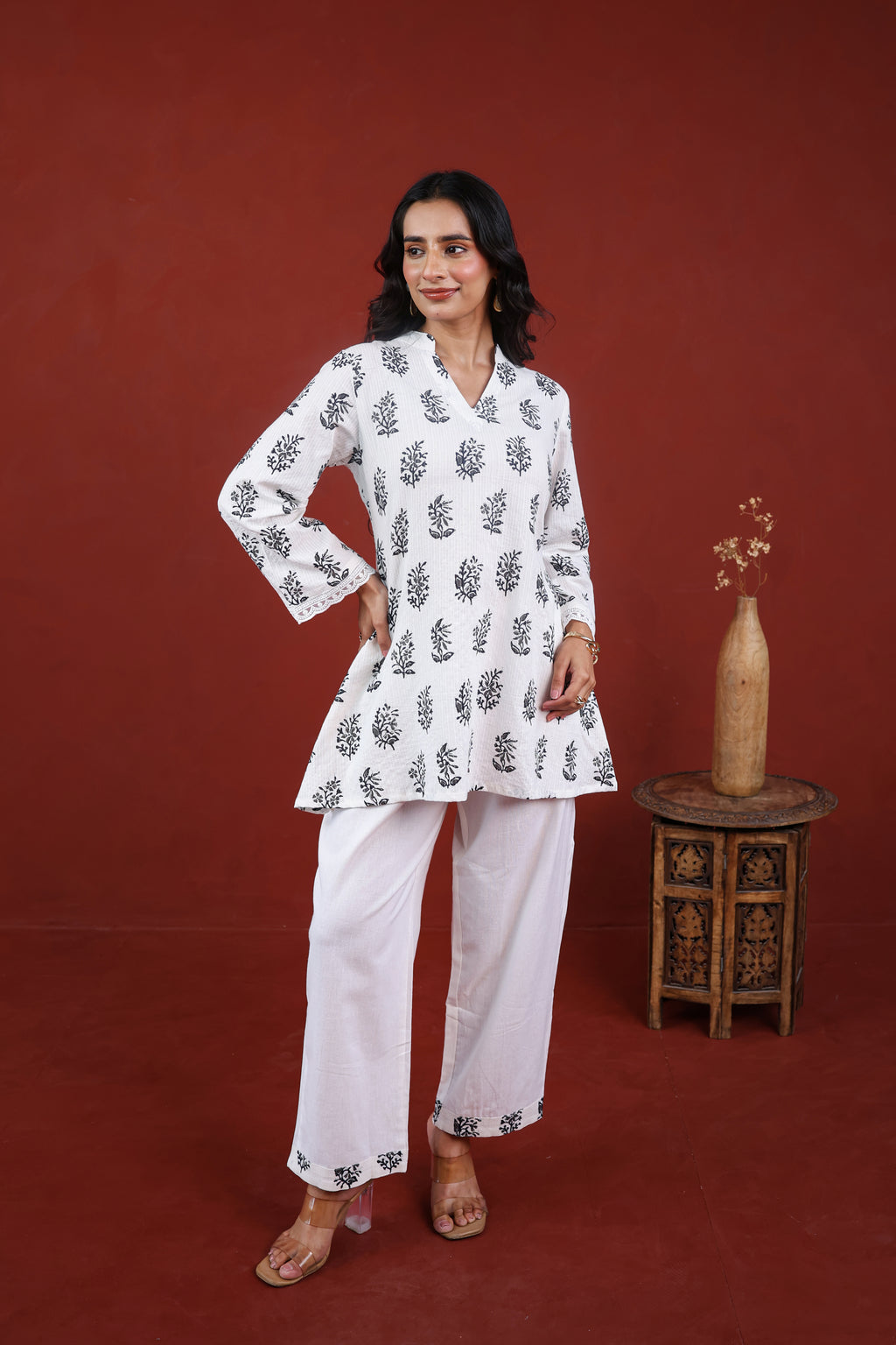 Katha Noor Kurti Set